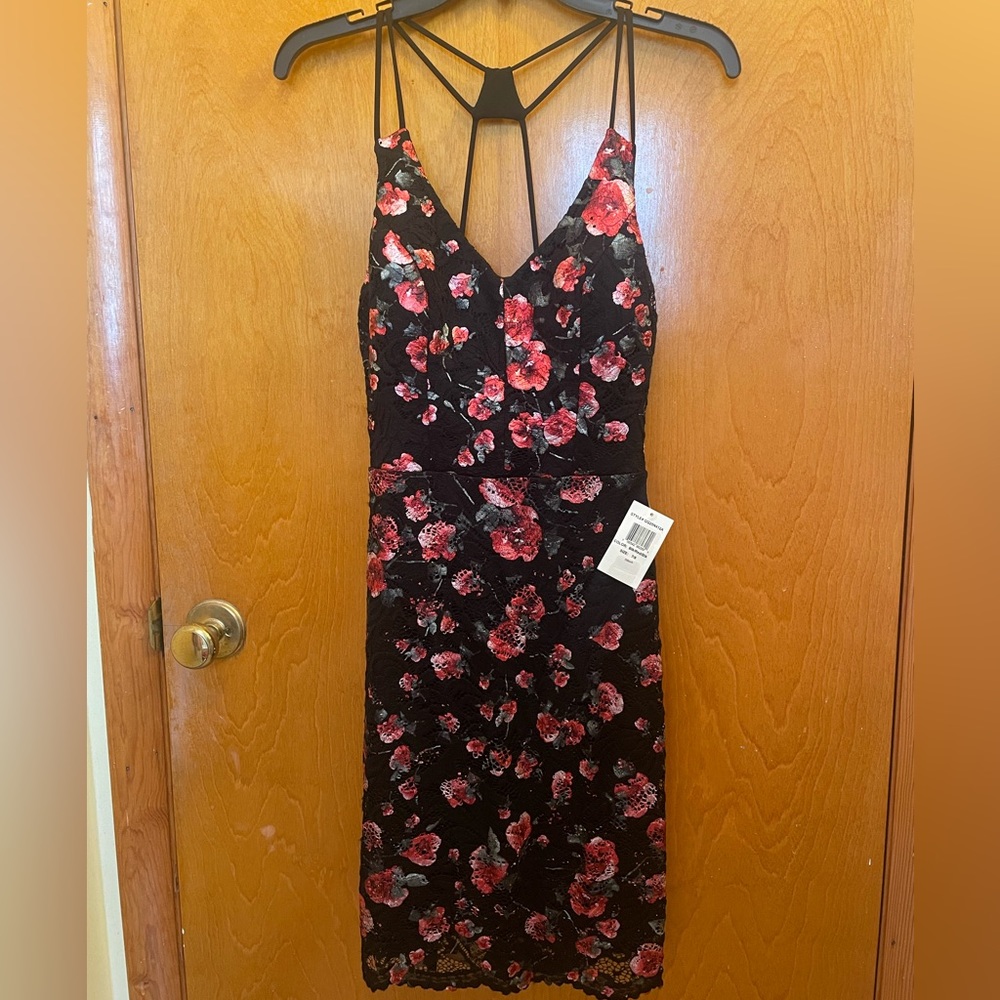 Size 7/8 B Darlin formal dress
